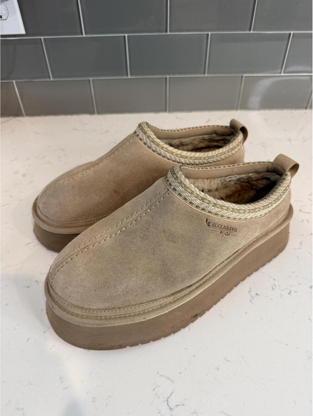 Koolaburra by UGG Platform Suede Slippers Clogs Size 10